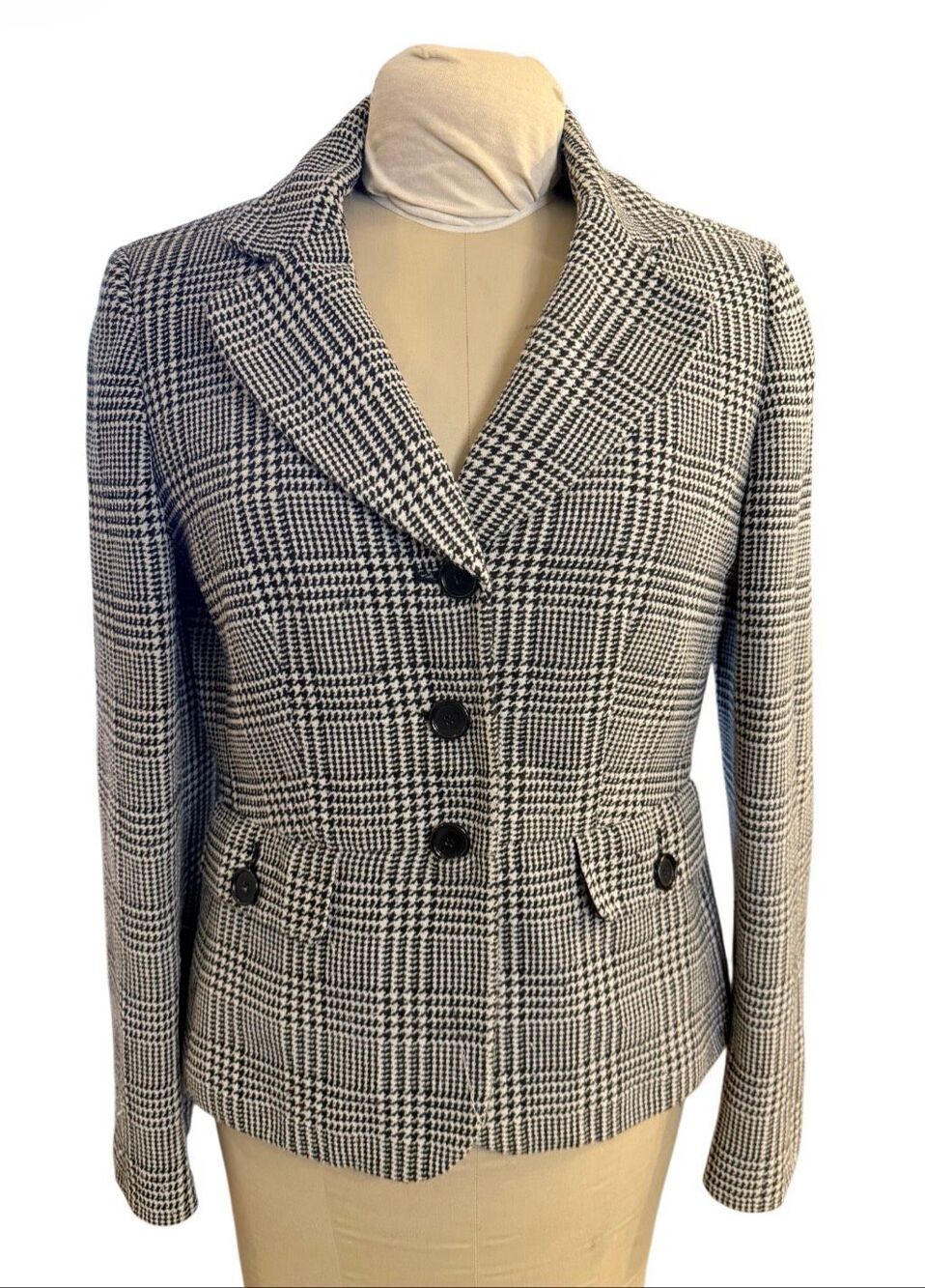 Ann Taylor Houndstooth Blazer Sz. 10 Wool Blend Classic Professional Career
